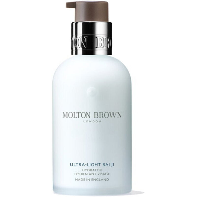„Molton Brown Ultralight Bai Ji Hydrator“ – lengvas drėkinamasis kremas vyrams.